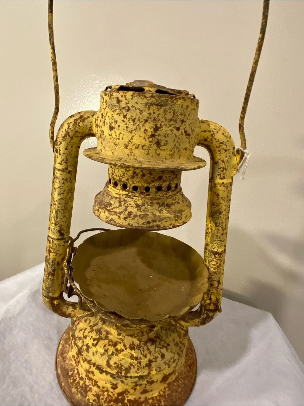 Rustic Yellow Metal Lantern - Home Accents vintage-yellow lions